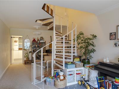 Picture 4